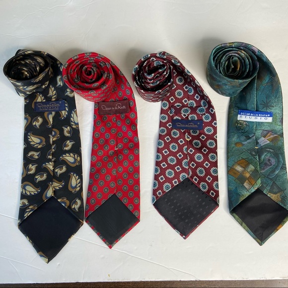 Assorted VINTAGE OSCAR DE LA RENTA Ties set - Picture 10 of 14
